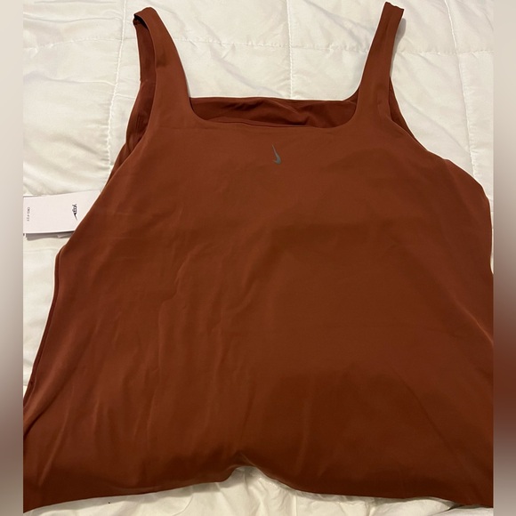 Nike Dri-fit yoga luxe crop tank | Woman’s Plus Size | 2X - Picture 3 of 9